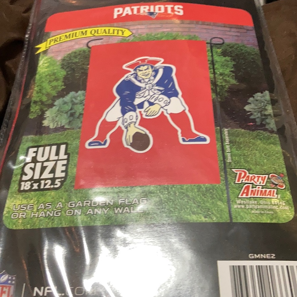 NFL Patriots Garden flag